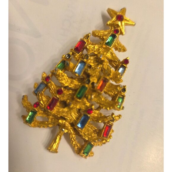 VTG Christmas Tree Brooch Pin Rhinestones gold tone Holiday Jewelry Classic - Picture 1 of 6